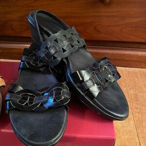 Black platform sandals